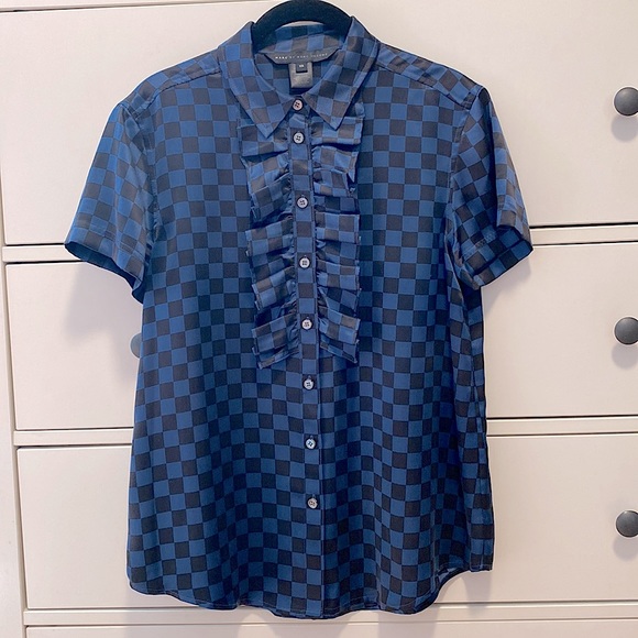 XS Marc By Marc Jacobs 100% silk short sleeve button down with ruffle front - Picture 5 of 5